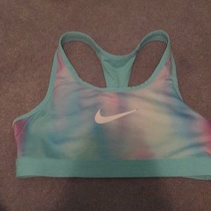Sports bra